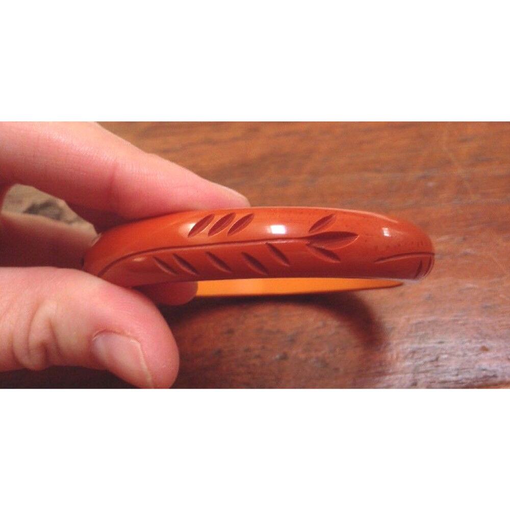 Vtg Bakelite Butterscotch Amber Floral Carved Mid Century Bangle Bracelet TESTED